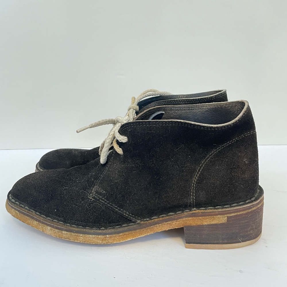 Barneys New York desert boot